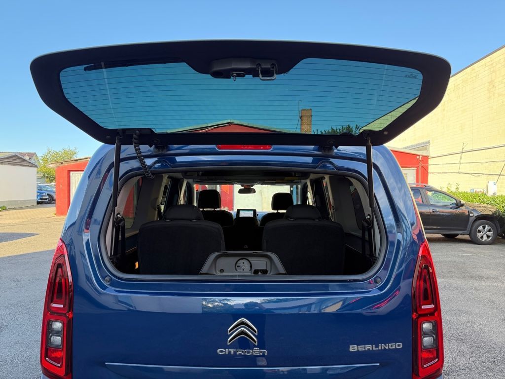 Fahrzeugabbildung Citroën Berlingo XL BlueHDi 130 FEEL 7-Sitzer