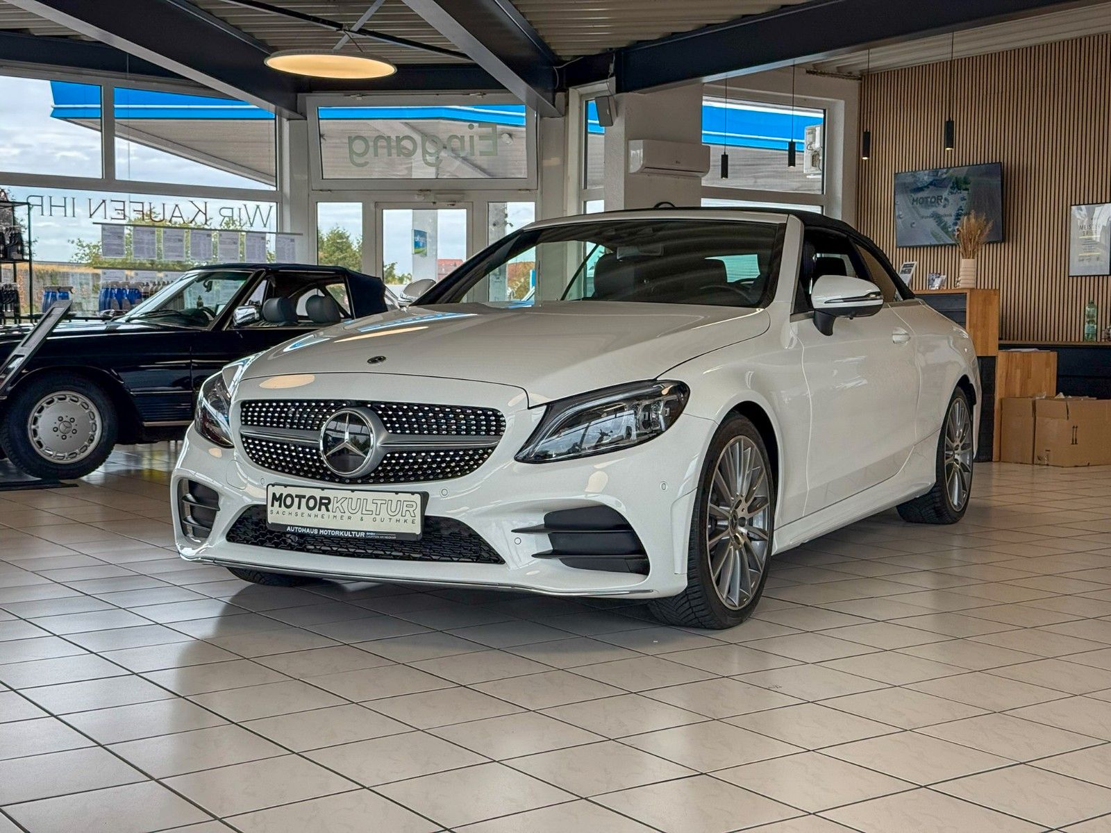 Mercedes-Benz C 300d Cabrio AMG Line 360° LED ACC