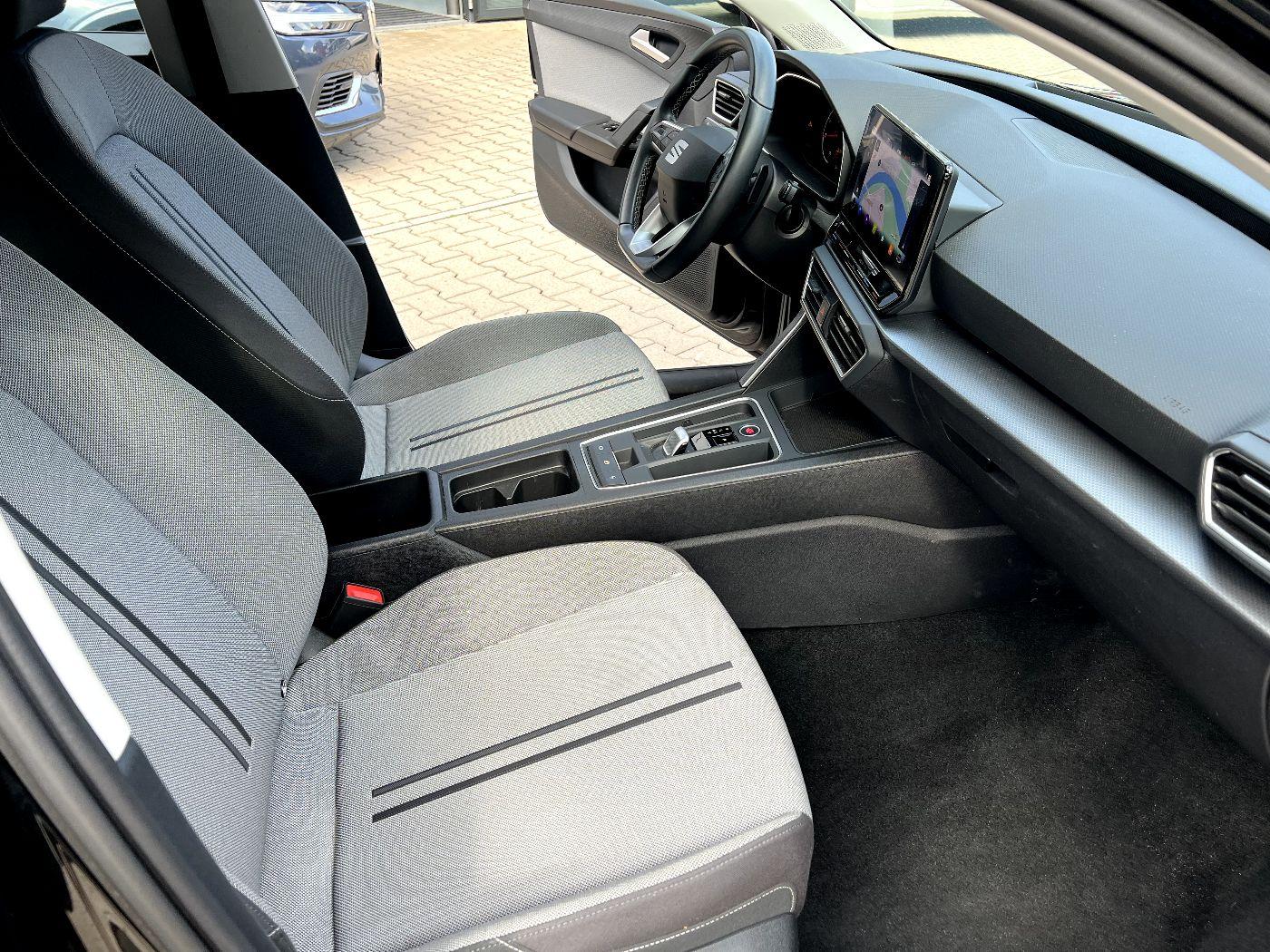 SEAT Leon Sportstourer 2.0 TDI Style *LED Navi Park*, миниатюра 21