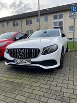 Mercedes-Benz E220 d AMG-Look /Volleser/Scheckheft/360° Kamera - Mercedes-Benz 220: 220e