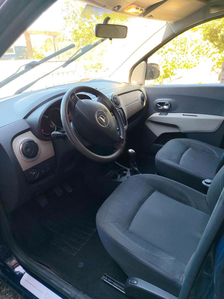 Dacia Lodgy 2014 — photo 9