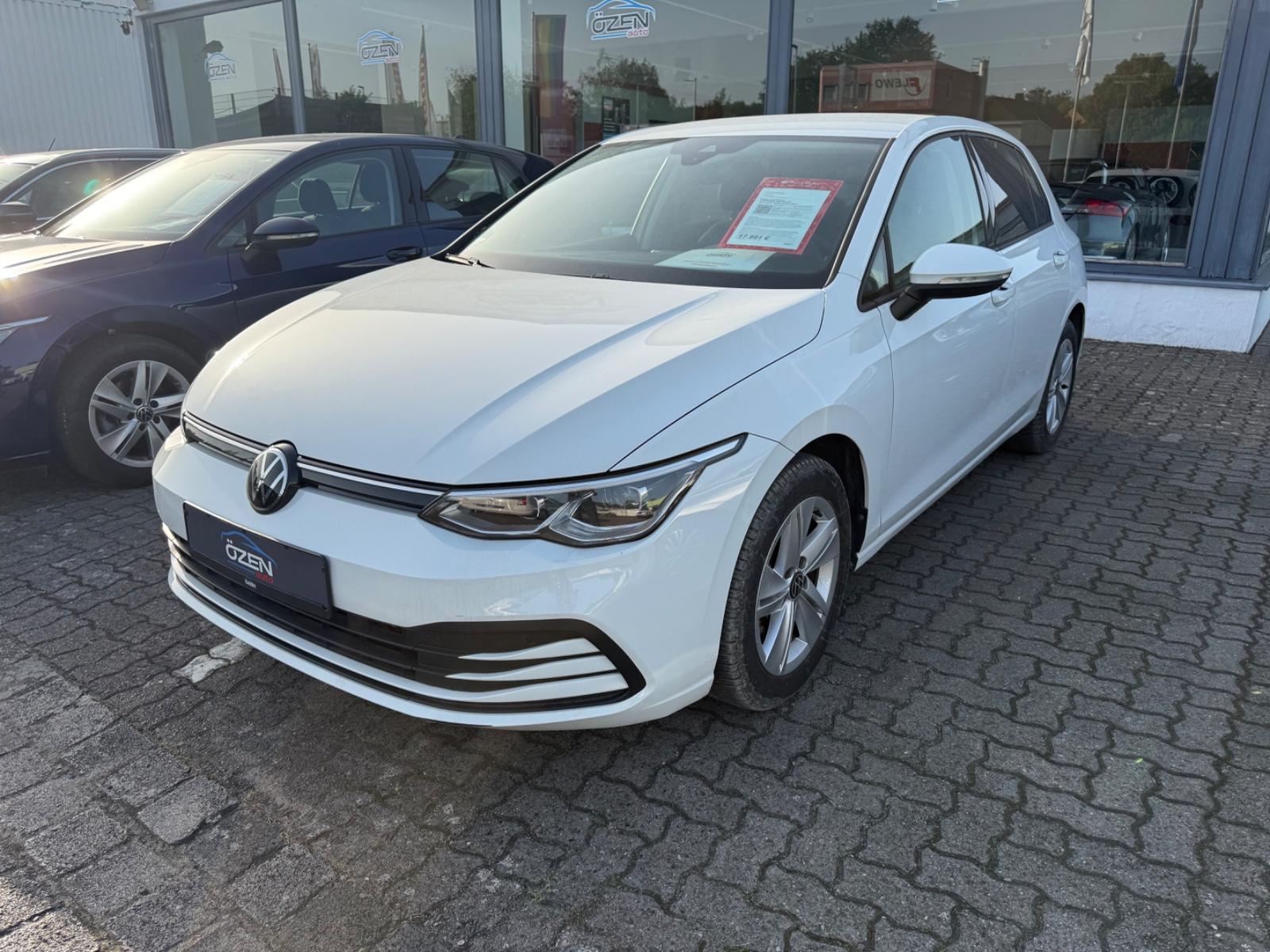 Volkswagen Golf VIII Life *APPS*NAVI*LED-PLUS*ALLWETTER*