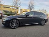 BMW 540 5 Touring d xDrive M Sport-Voll-Aussattung - BMW 540 in Stuttgart