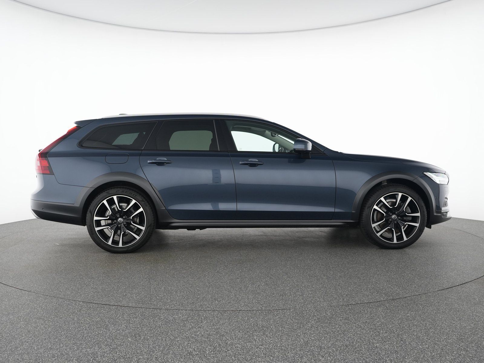 Volvo V90 CC Ultimate / B&W / Massage/ AHK/ Standheiz foto 8