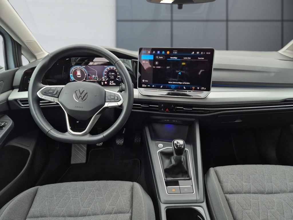 Golf VIII Variant 2.0 TDI Life *LED*AHK*NAVI*DAB