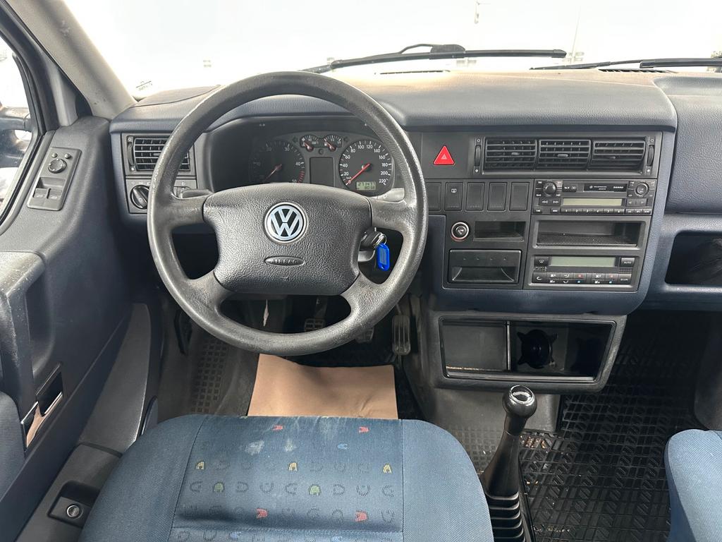 Volkswagen T4 Caravelle