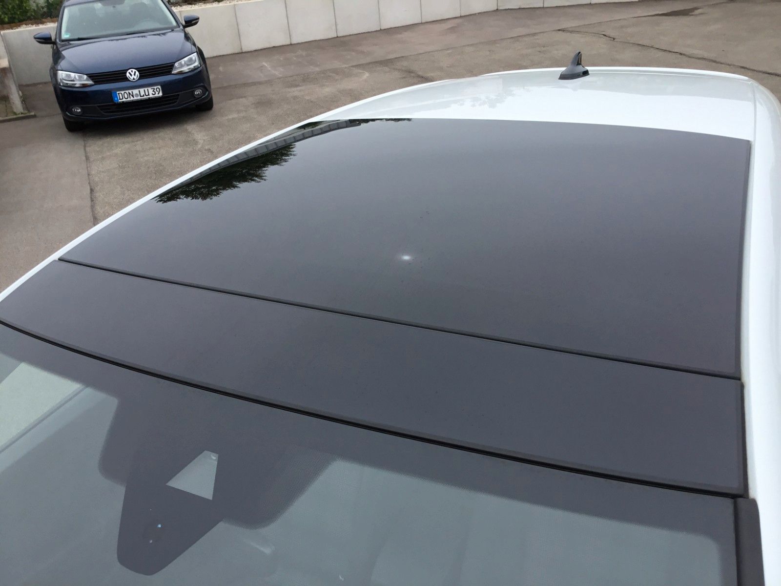 Fahrzeugabbildung Volkswagen Golf 2.0 TSI DSG GTI+Pano+18"+IQ Light