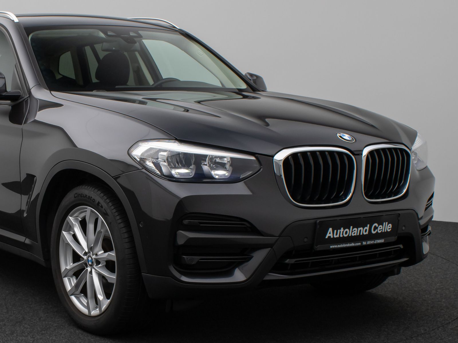 Fahrzeugabbildung BMW X3 xD20d Panorama Kamera DAB HiFi AHK Alarm 19"
