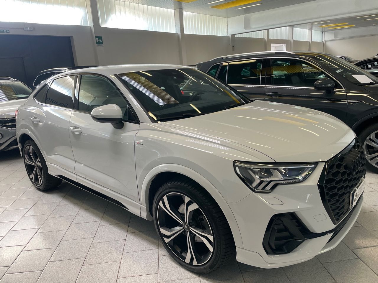 Audi Q3 Sportback 35 TFSI S tronic line Int+Est  imagem 3