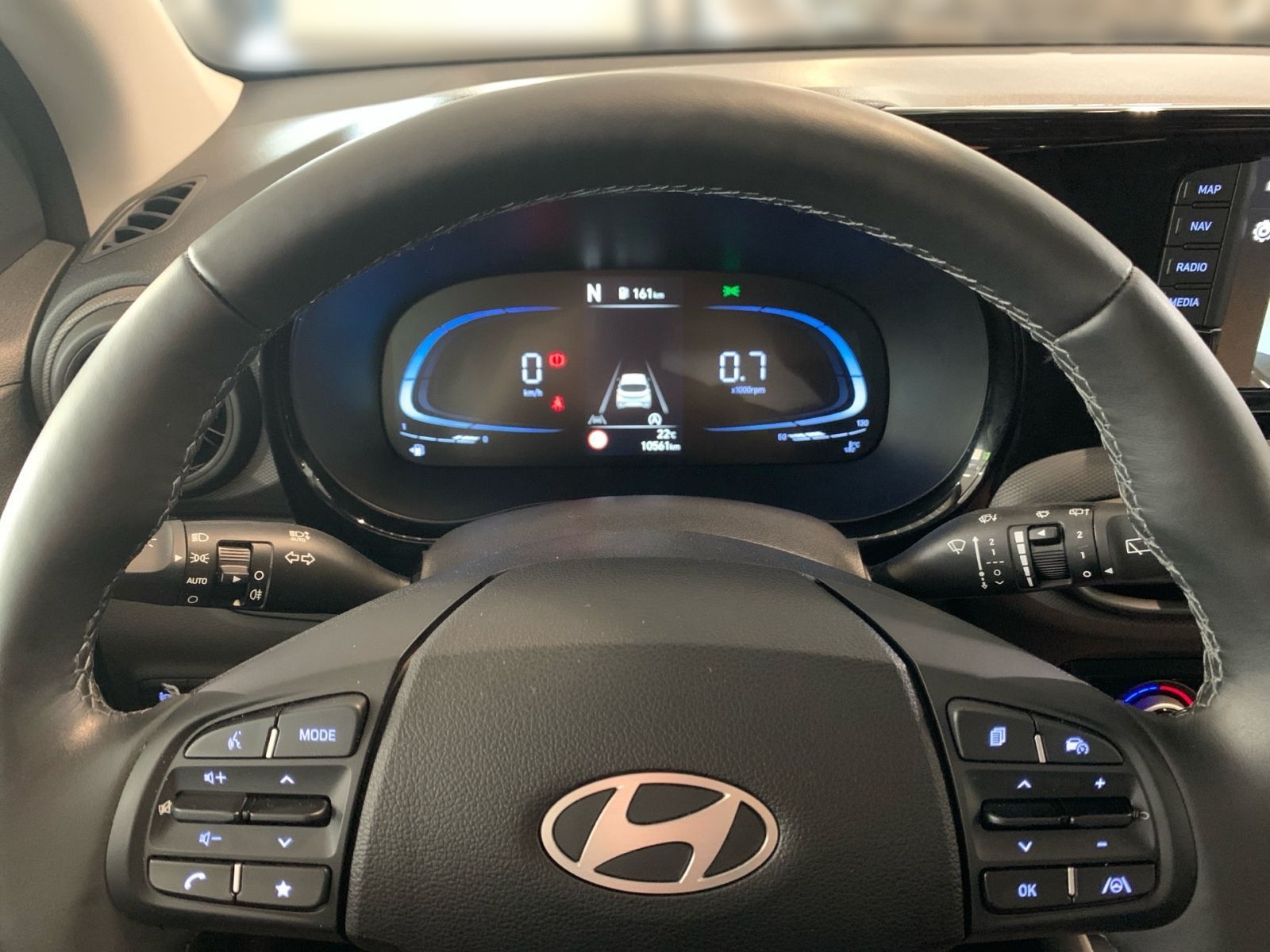 Fahrzeugabbildung Hyundai i10 1.2 Trend Automatik Navi