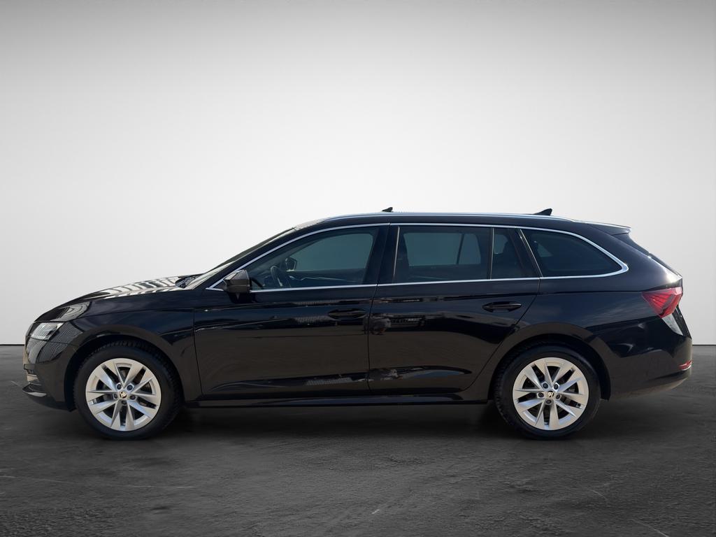 Skoda Octavia 2023 г. Чёрный, пробег 44741 км