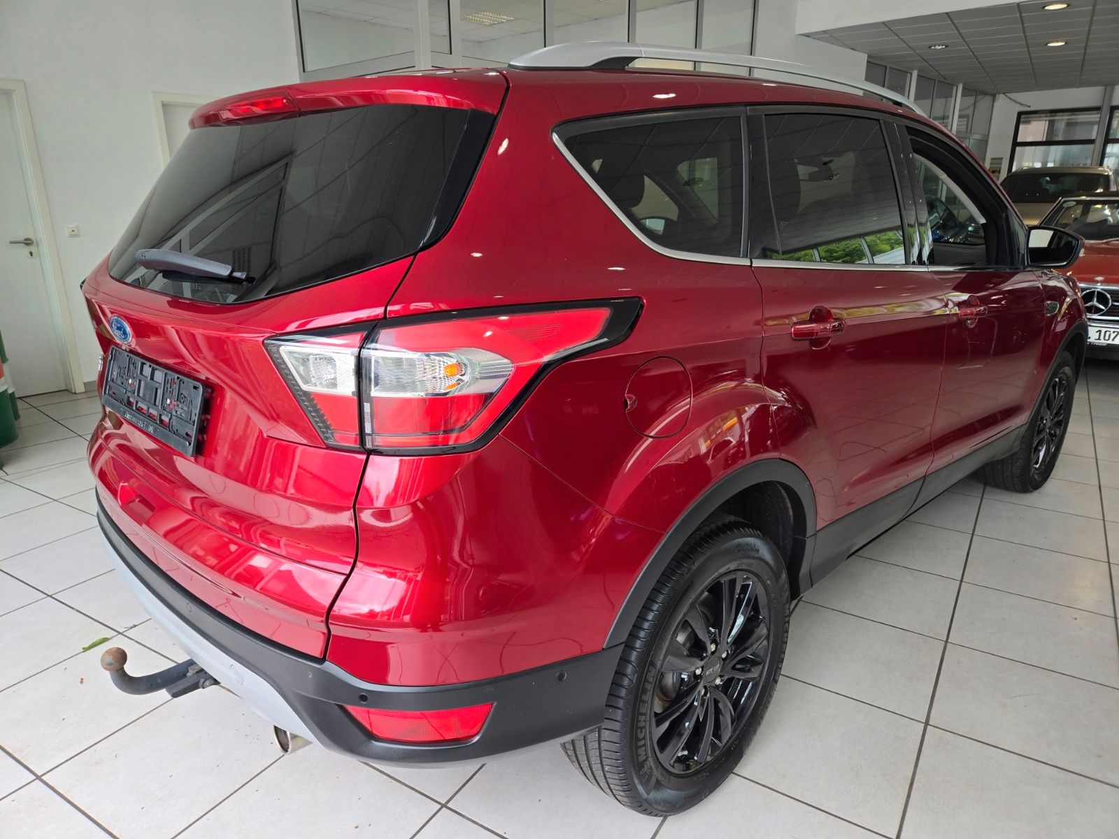 Fahrzeugabbildung Ford Kuga Cool & Connect