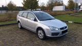 Ford Focus 1.6 Turnier GHIA Tüv Neu Tempom... - Ford Focus aus 2006: Turnier