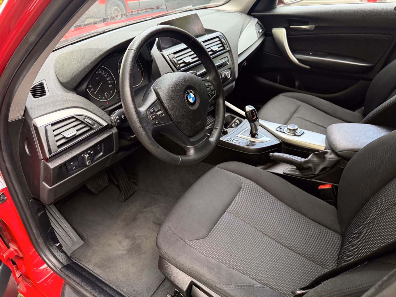 BMW 116 1 Limousine 5-trg. 116 i Automatik Navi