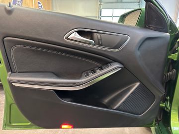 Mercedes-Benz A 180 A d BlueEfficiency*2. Hand*LED