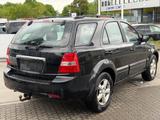 Kia Sorento 2.5 CRDi VGT EX 170PS AHK 3T - Kia Sorento Ex mit Diesel-Antrieb