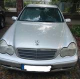 Mercedes-Benz Mercedes C180 mit sparsamer LPG-Anlage rel... - : Limousine, Sparsamer