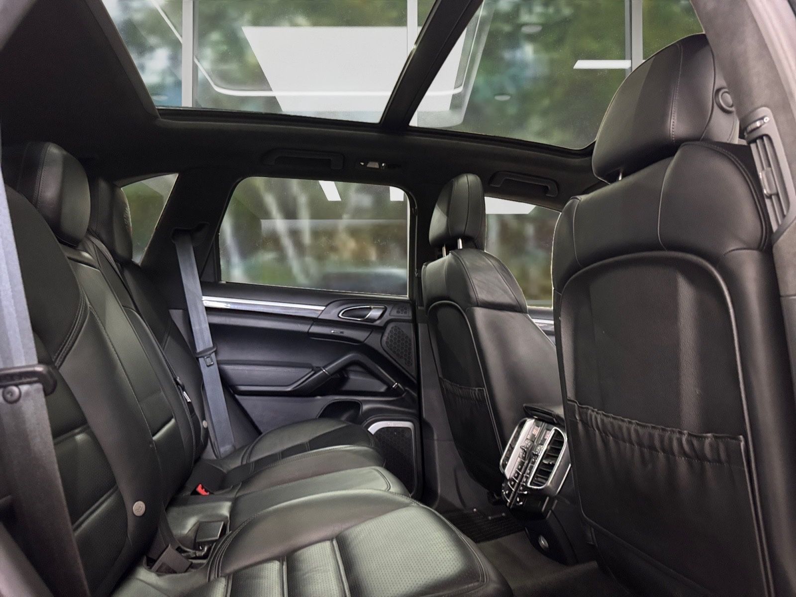 Porsche Cayenne Turbo S Aut., Burmester, Insp. Neu foto 8