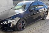 Mercedes-Benz A 200 -