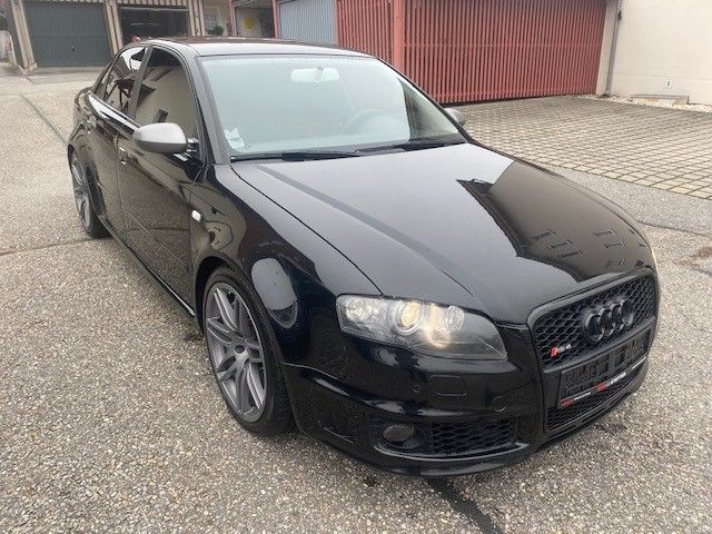 Audi RS4 Limo Carbon SCHALEN KERAMIK 137tkm ALLBLACK