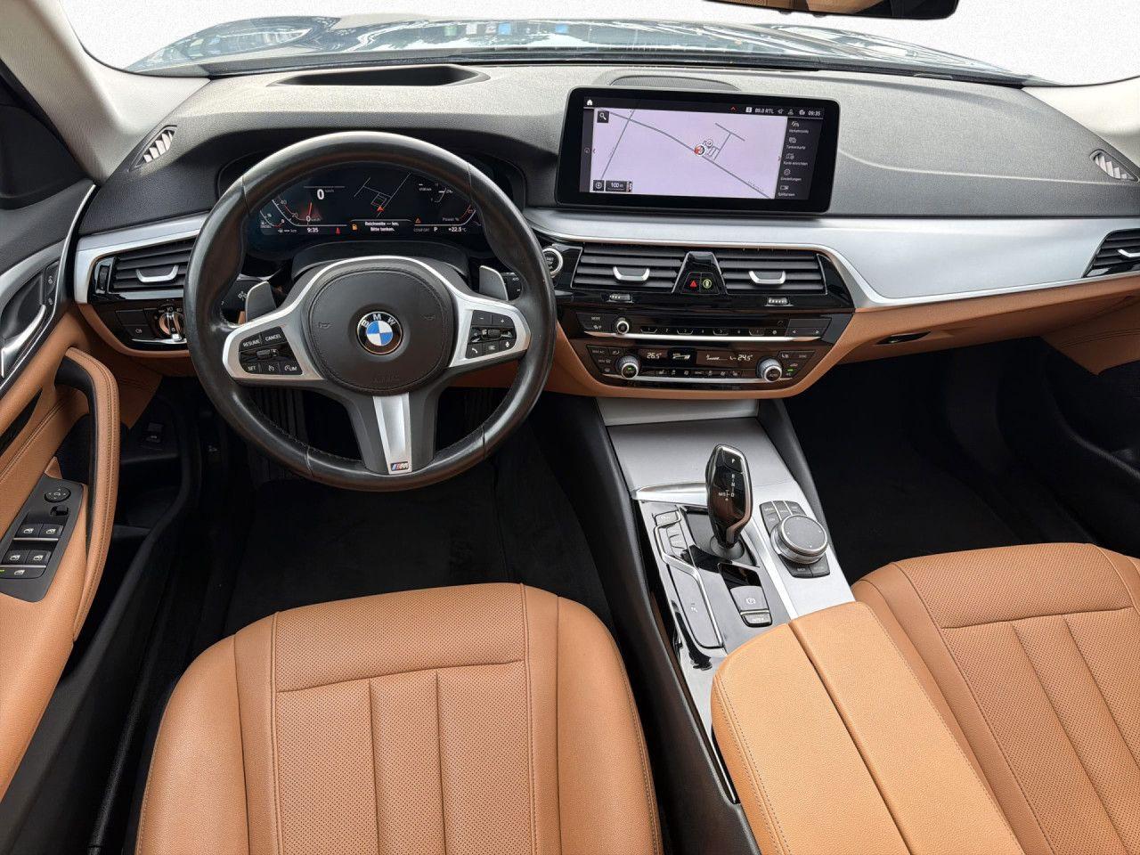 BMW 520d xDr Tour LiveProf AdLED HUD AHK StHz Navi