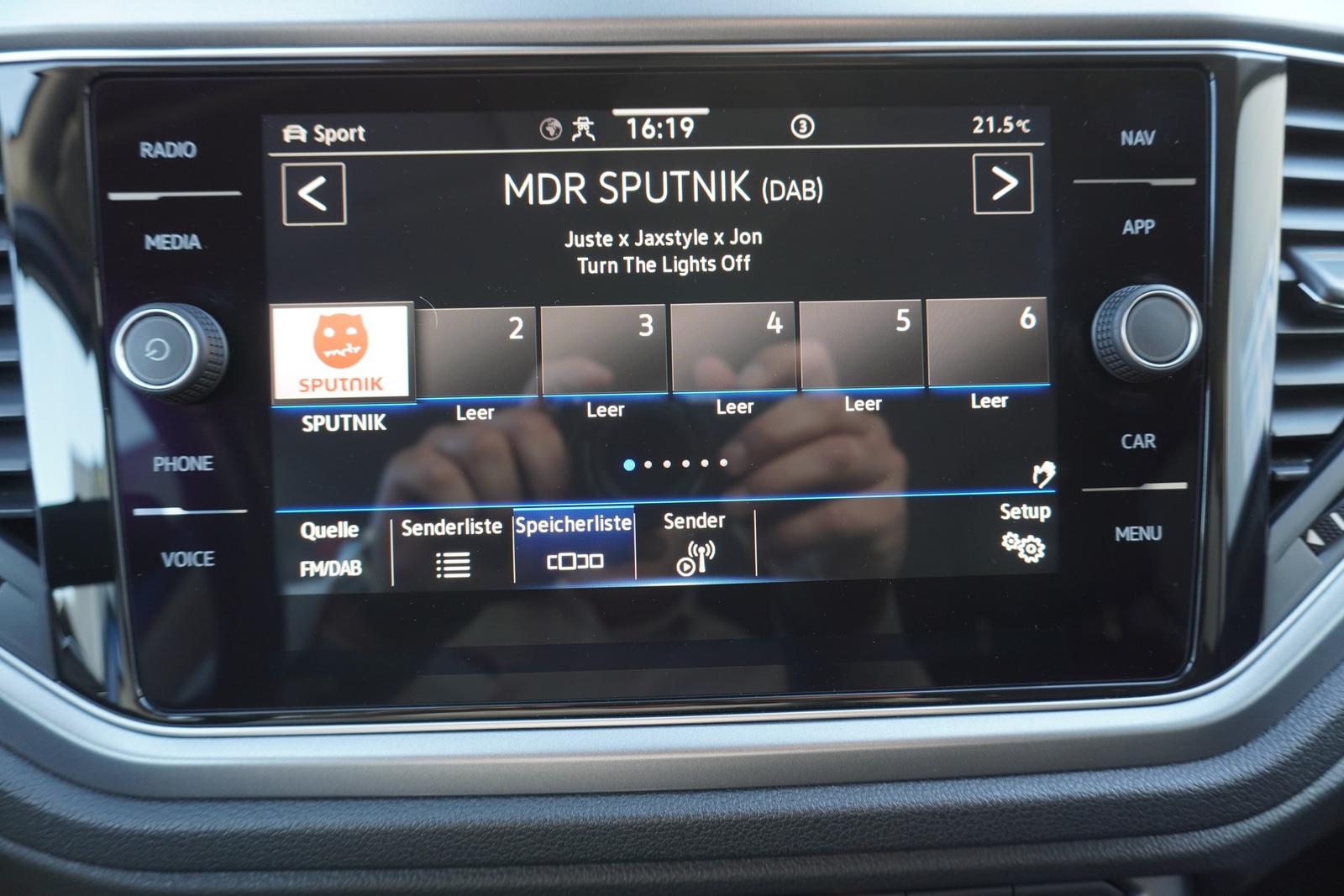 Volkswagen T-Roc 1.0 TSI Active LED Navi ACC AHK PDC DAB, миниатюра 21