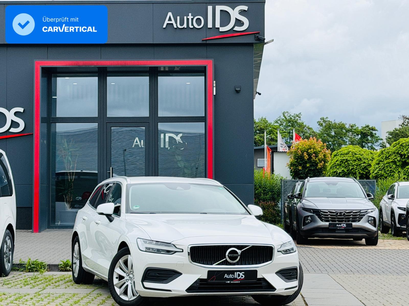 Volvo V60 Kombi Momentum Pro