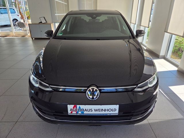 Golf VIII ACTIVE 1.0 TSI LED NAV APP PDC 8FACH A
