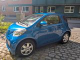 Toyota IQ + 1,0-l-VVT-i + - Toyota IQ aus 2011