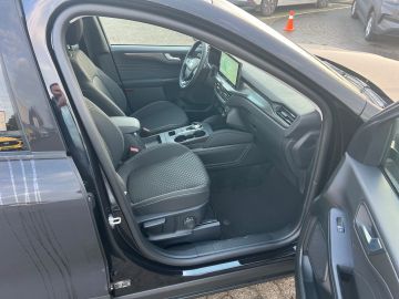 Bild 13 Ford Kuga Titanium Navi Digitales Cockpit LED Mehrzon