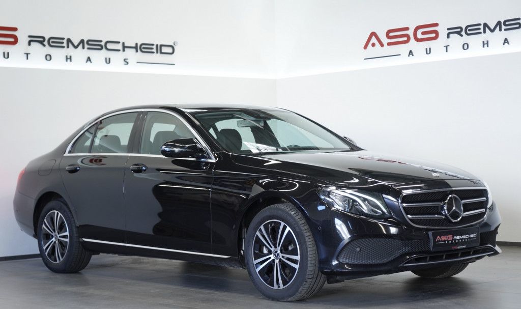 Mercedes Benz E 220
