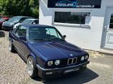 BMW 320i E30 Cabr. Leder Vollrestauriert Top Zustand - BMW 320: E30