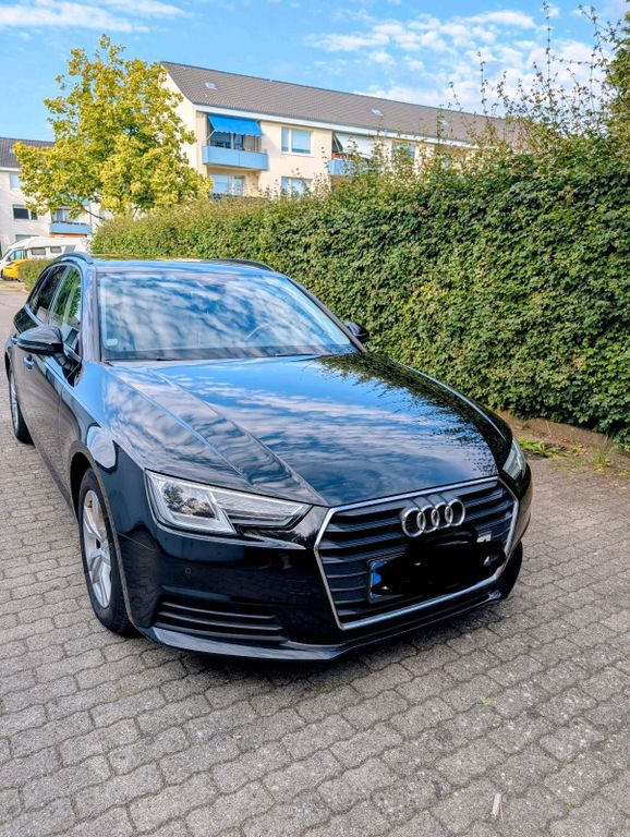 Image of Audi A4