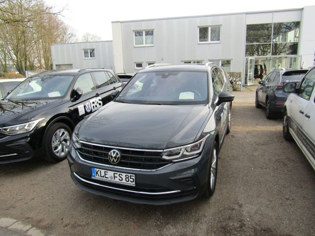 Volkswagen Tiguan MOVE MOVE 2.0 TDI DSG AHK IQ.DRIVE NAVI D