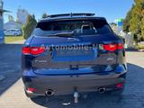Jaguar F-Pace R-Sport AWD Xenon LEDs Navi Leder Euro6 - Jaguar Gebrauchtwagen