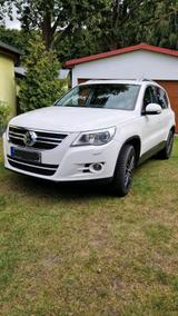 Volkswagen VW Tiguan 2.0 170PS Leder Xenon Panorama - Volkswagen Tiguan mit Diesel-Antrieb: Ps 170