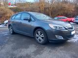 Opel Astra 1.7 CDTI Kombi*Klima*ZR+WP+ÖLneu*TÜV 02/27 - Opel Astra aus 2011 mit Diesel-Antrieb