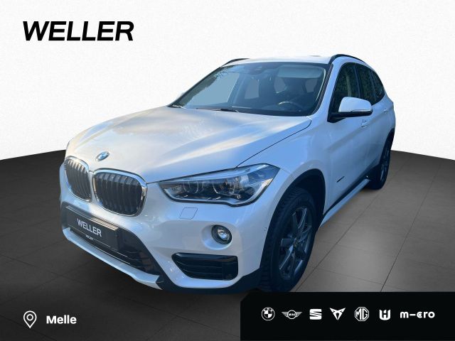 BMW X1 xDrive20i Sport Line PANO HUD LED 18" Navi