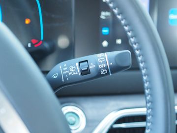 Bild 21 DFSK Fengon 600 Panodach Kamera LED CarPlay