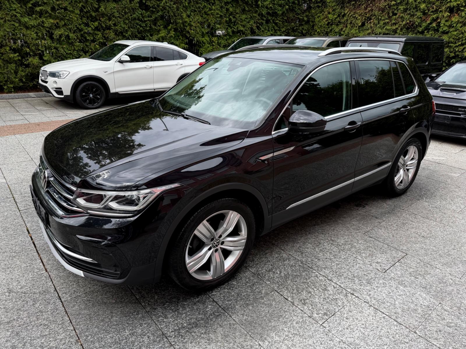 Volkswagen Tiguan 2.0 TDI DSG Elegance *Virtual*HUD*Alcanta