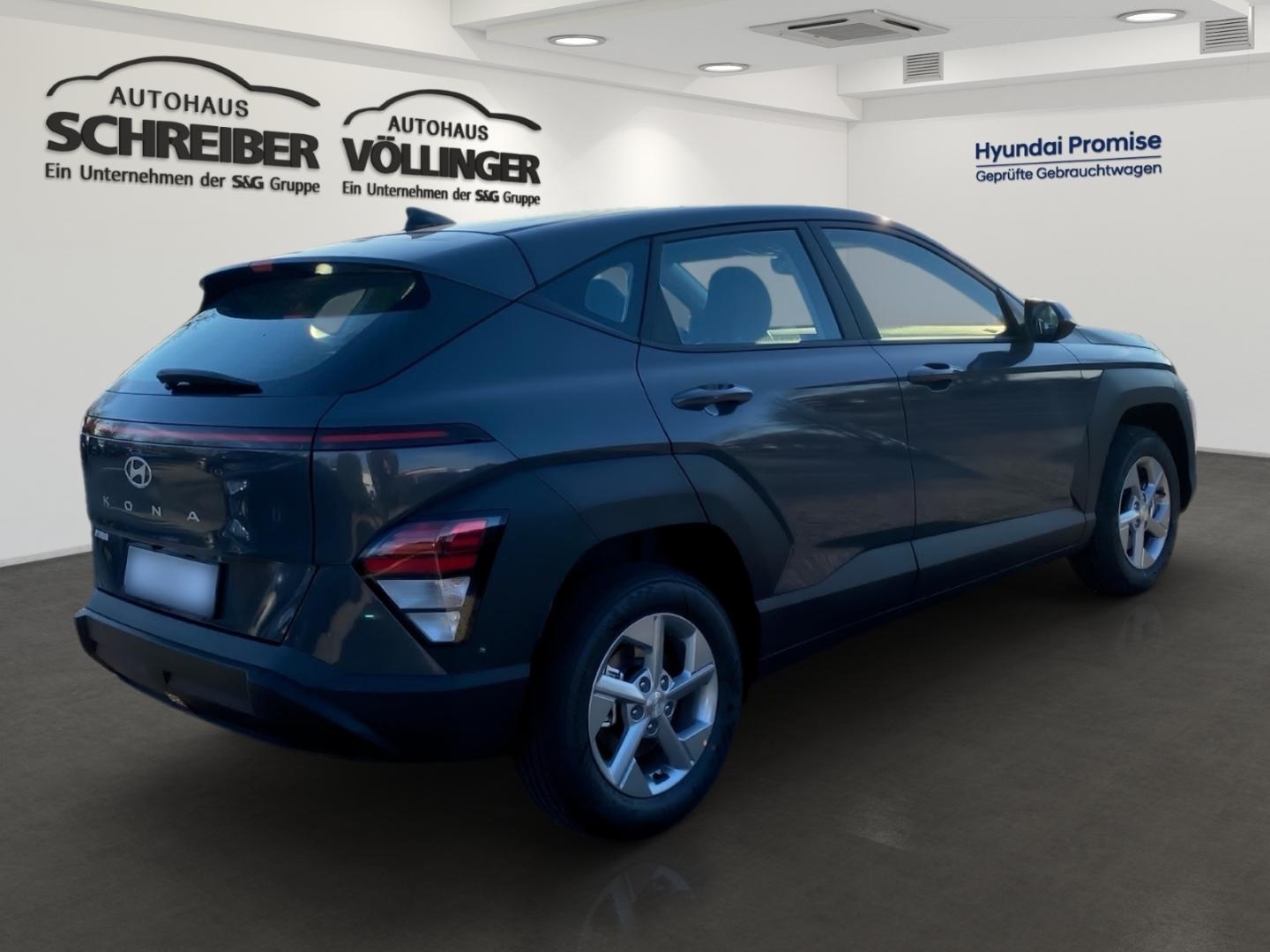 Hyundai KONA Select 2WD 6-MT 115PS Navi LED ACC Apple Ca