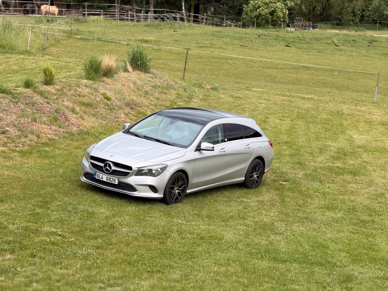 MERCEDES-BENZ CLA 180 Shooting Brake CLA 180 d Shooting Br...