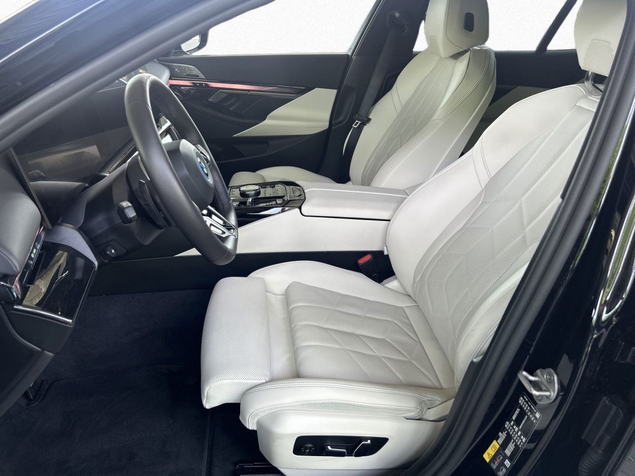 BMW i5 - Bild 13