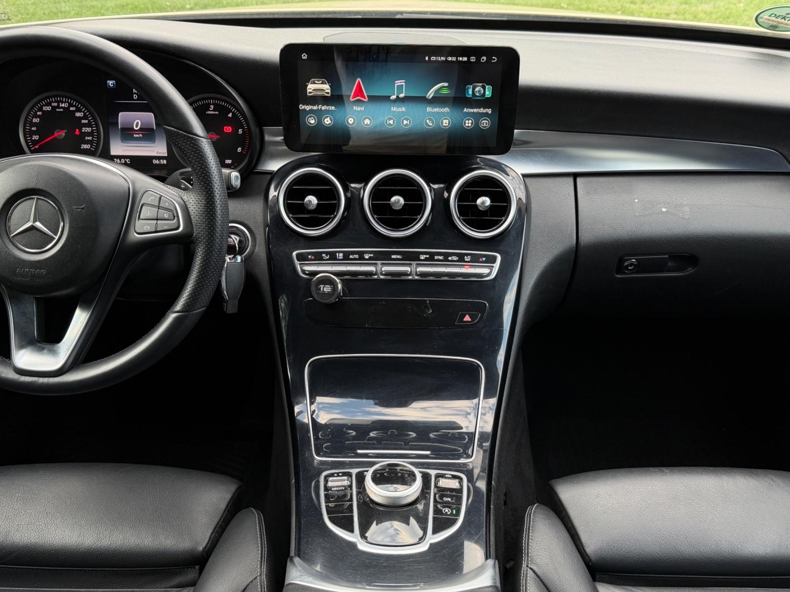 Mercedes-Benz C220d Lim. *Avantgarde *Leder *Navi *Kamera *SHZ