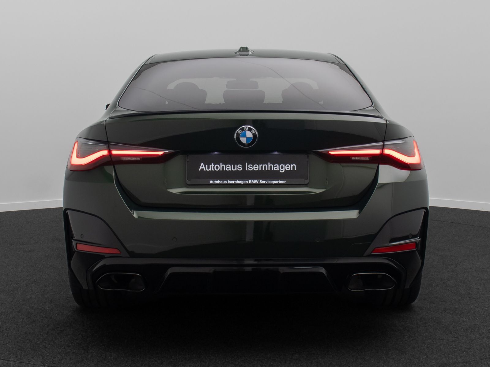 Fahrzeugabbildung BMW M440i xD Gran Coup&eacute; HUD H/K Laser Kamera DAB 20"