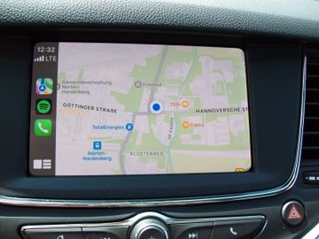 Bild 16 Opel Astra K ST 1.2T PDC+Kam LED Klimaauto Navi-App