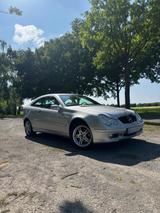 Mercedes-Benz Top!!! Mercedes CL203 - Mercedes-Benz CL 200 Gebrauchtwagen