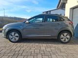 Hyundai KONA Elektro ELEKTRO 100kW - - Hyundai KONA Elektro von privat
