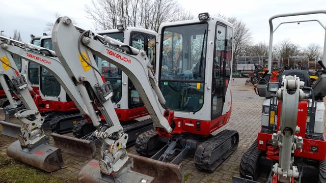 Takeuchi TB216A (V4)