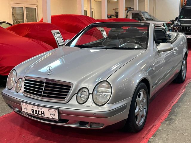 Mercedes-Benz CLK 320 ELEGANCE*XENON*PDC*VOLLLEDER*ELK SITZE*